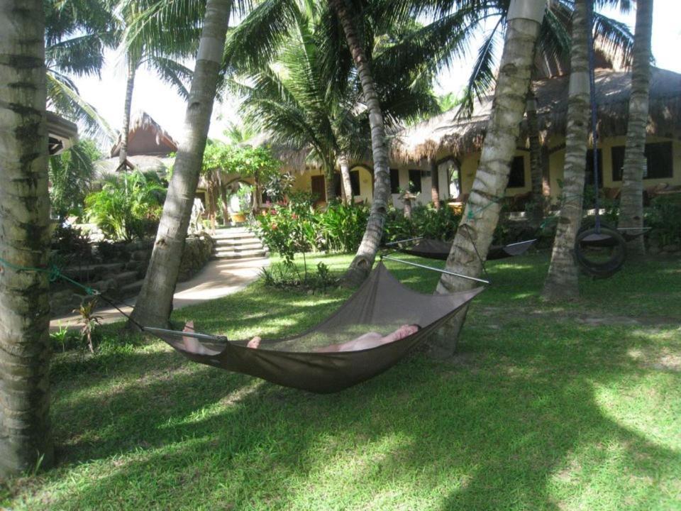 Aqua-Landia Resort Dauin Exterior foto
